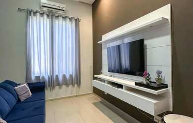 Imagem 6: Parque Residencial Damha IV - Casa com 3 suítes, piscina e escritório para aluguel mobilia