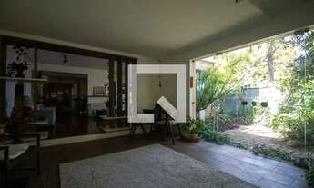 Imagem 5: Casa à Venda - Campo Belo, 1 Quarto, 220 m2