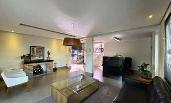 Imagem 3: Casa à venda em Londrina, Centro, com 6 quartos, com 298.45 m²