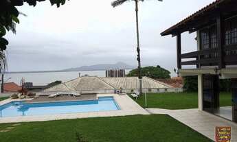 Imagem: FLORIANóPOLIS - Casa Padrão - Coqueiros