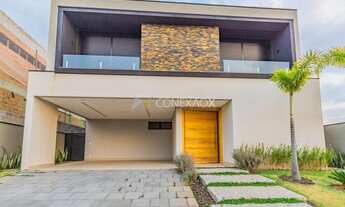 Imagem 2: Casa de condomínio sobrado para aluguel e venda possui 400 metros quadrados com 4 quartos