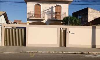 Imagem: Sobrado para venda tem 300 metros quadrados