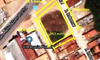 Imagem 3: Vendo terreno no bairro Planalto em avenida principal