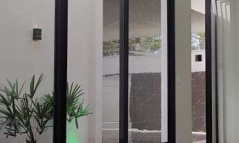 Imagem 4: Linda casa nova alto padrão no Bairro Jardim Botânico - Zona Sul - Uberlândia - MG