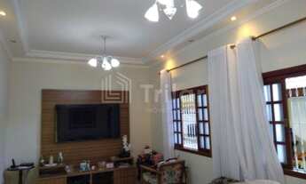 Imagem: Casa com edícula no Jd. Satélite!