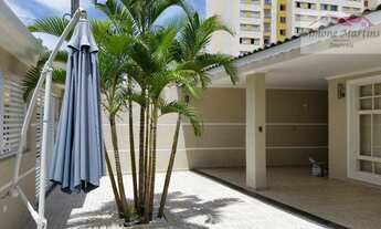 Imagem 3: Casa com 3 dormitórios, 1 suíte, com piscina e churrasqueira, à venda, 174 m² por R$ 950.0