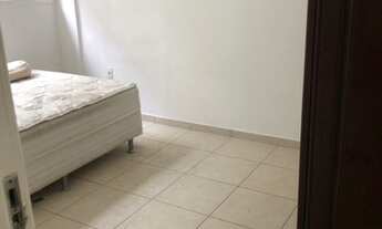 Imagem 6: Apartamento colado no metrô