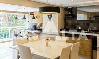 Imagem 2: APARTAMENTO no CAMPO BELO com 151 m² sendo: 3 dormitórios (3 suítes) e 2 vagas de garagem