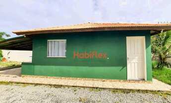 Imagem 6: Casa a venda, com 2 dormitórios e amplo quintal. Alto do Ribeirão, Florianópolis/SC