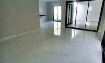 Imagem 4: Casa à Venda, Residencial Ouroville, Taubaté - 3 Suítes