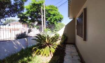 Imagem 4: Casa com 03 dormitórios 03 banheiros vaga de garagem e churrasqueira