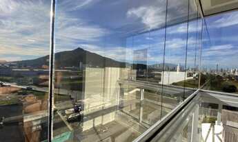 Imagem 2: Apartamento finamente mobiliado, com 01 suíte + 01 dormitórios - Bairro Tabuleiro