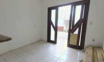 Imagem 5: Iv Casa para venda tem 10 metros quadrados com 2 quartos em Jardim Centenário - Aracaju