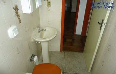 Imagem 7: Apartamento com 1 dormitório, sala, cozinha, banheiro, área serviço fechada, parquet, box