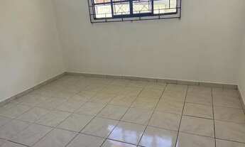 Imagem 5: Casa para venda possui 55 metros quadrados com 2 quartos em Centro - São José dos Pinhais