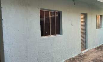 Imagem 2: Alugo casa direto com proprietário 650