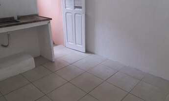 Imagem 2: Casa 2 quartos junto a estação de Campo Grande