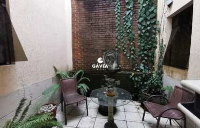 Imagem 7: Sobrado comercial no Centro de Santos