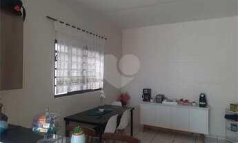 Imagem 6: Casa Térrea para LOCAÇÃO e VENDA em Jundiaí SP no bairro Vila Rio Branco 300m² com Edícul