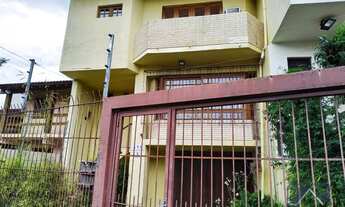 Imagem 2: Casa para Venda - 220.69m², 3 dormitórios, sendo 1 suites, 4 vagas - Ipanema, Porto Alegre