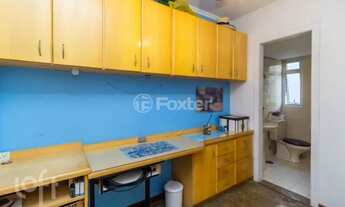 Imagem 14: Apartamento para venda possui 58 metros quadrados com 3 quartos em São João - Porto Alegre