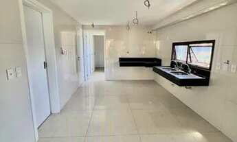 Imagem 6: Apartamento de 235m² no bairro Meireles, 3 suítes, 4 vagas, vista mar