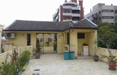 Imagem 2: Casa para Venda - 300m², 5 dormitórios, sendo 1 suites, Bela Vista