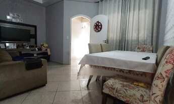 Imagem: Casa térrea no bairro Central Parque, com