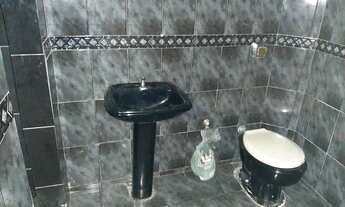 Imagem 2: Casa para aluguel com 60 metros quadrados com 1 quarto e garagem coberta