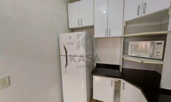 Imagem 2: Apartamento mobiliado de 01 dormitórios, sala de estar/jantar, cozinha, banheiro social