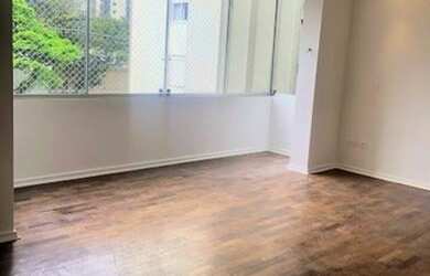 Imagem 5: Belo apartamento reformado para locação na VNC! Agende sua visita!