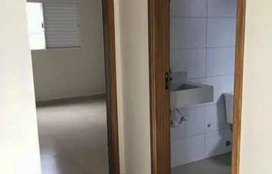 Imagem 4: Casa para venda possui 110 metros quadrados com 3 quartos em Vila Nova Galvão - São Paulo