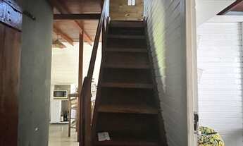 Imagem 4: Vendo madeiramento desse chalé p/ retirar do local