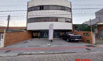 Imagem: Excelente Kitnet 1 dormitório(s) em Trindade