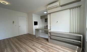 Imagem 2: Apartamento com 2 dormitórios, sendo 1 suíte, banheiro social e 1 vaga de garagem