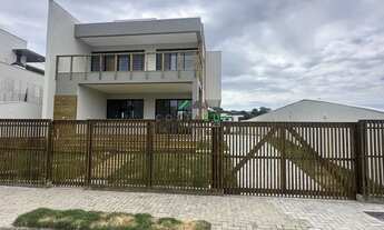 Imagem 2: Casa a venda no condomínio hookipa