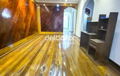 Imagem: Casa a venda 4 quartos, 1 suíte, 3 banheiros