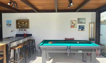 Imagem 5: Aluguel de temporada Jurere Internacional casa com piscina e mesa de sinuca