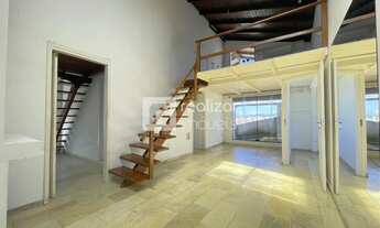 Imagem: Casa Superior em Terreno Compartilhado no