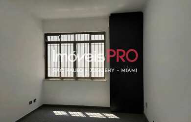 Imagem 4: Casa comercial com 5 vagas + 3 na lateral Pinheiros Nobre