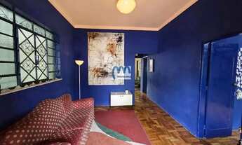 Imagem 3: Casa linear, junto rua da caminhada, próxima ao College