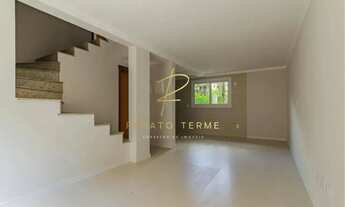 Imagem 2: Sobrado para venda tem 105 metros quadrados com 3 quartos em Suzana - Canela - RS