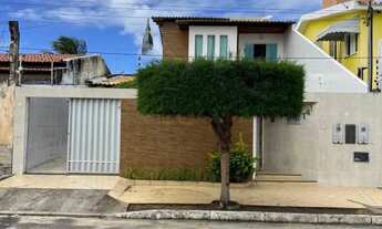 Imagem: CASA DUPLEX EM RUA PÚBLICA - ARUANA 25959