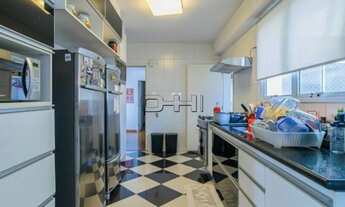 Imagem 3: Aluguel Apartamento 3 Dormitórios - 223 m² Vila Romana