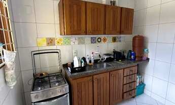 Imagem 5: Lindo Sobrado em travessa da rua pau de canela