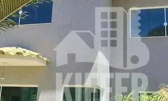 Imagem 2: Casa Duplex de Alto Padrão no Condomínio Pedra Verde