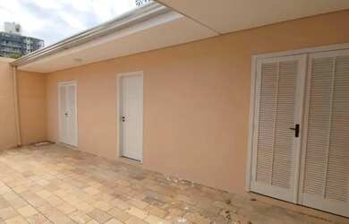 Imagem 2: Casa para alugar em Campinas, Cambuí, com 3 quartos, com 210.5 m²