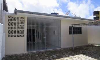 Imagem: Vendo Casa em Excelente Localização