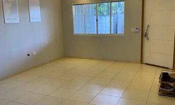 Imagem: Sobrado com Piscina, 4 dormitórios à venda