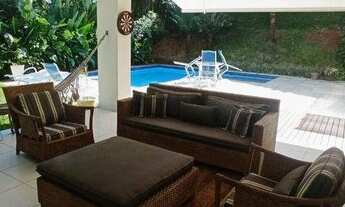 Imagem 2: Casa luxuosa! duplex, Centro de terreno, Piscina com deck molhado, jacuzzy, Churrasq, Slão